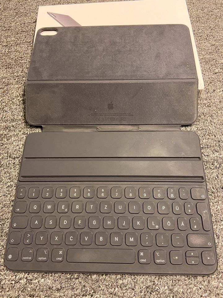 iPad Pro - Smart Keyboard Folio OVP in Butzbach