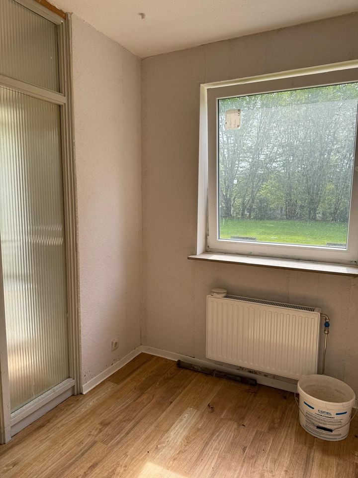 1 Zimmer Wohnung - WBS erforderlich in Solingen