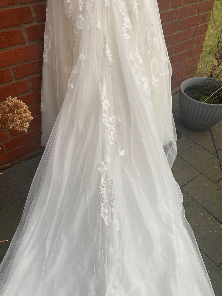 Brautkleid Ivory 36/38 in Egestorf