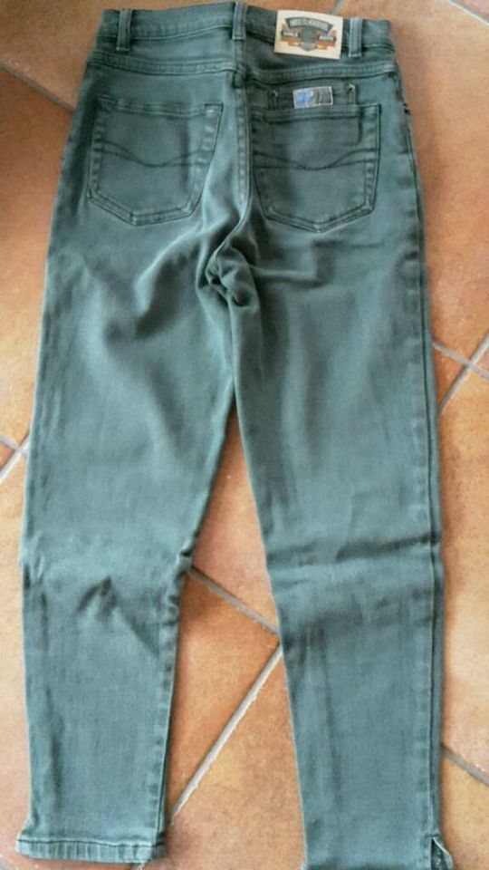 Jeans,Hose,Schlupfhose,Langarmshirt,Glanz,festlich,Gr.152 in Calbe (Saale)