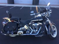 Harley Springer 100 Heritage „vivid black“ top! Sammler-Zustand München - Schwabing-Freimann Vorschau