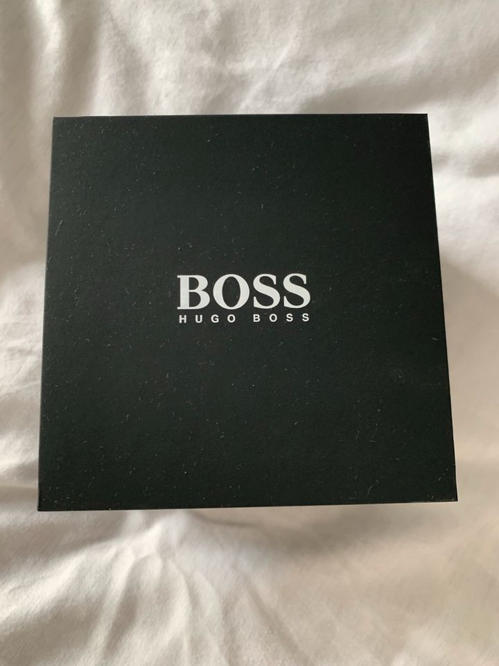 Hugo Boss Box Schachtel in Hamburg