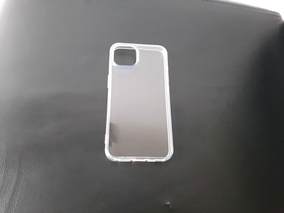 IPhone 14 CLAR CASE NEUE in Bad Vilbel