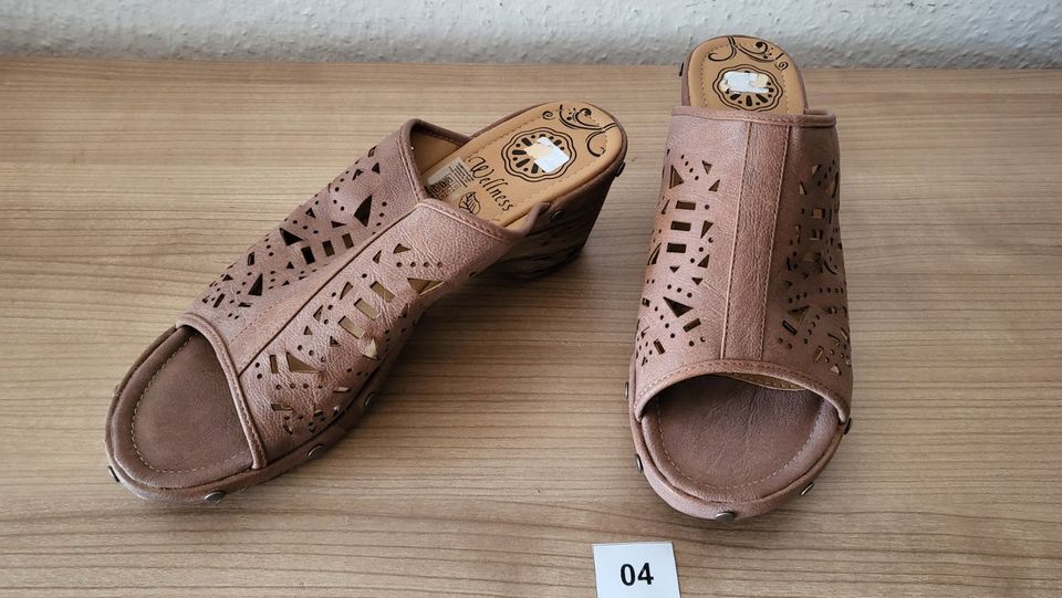 Damenschuhe, Größe 42, sehr guter Zustand, ungetragen, im Karton in Queis