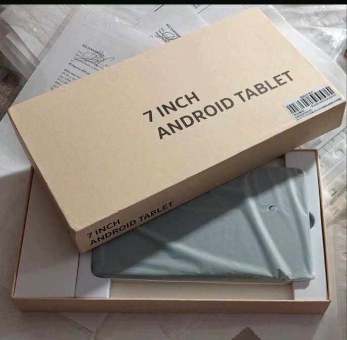 Neues Tablet Android 11 - 7 Zoll - 32 BG erweitbar bis zu 512gb in Duisburg
