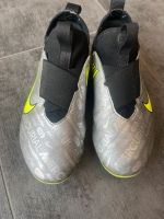 Nike Fußball Stollenschuhe Größe 38 Bayern - Neuching Vorschau