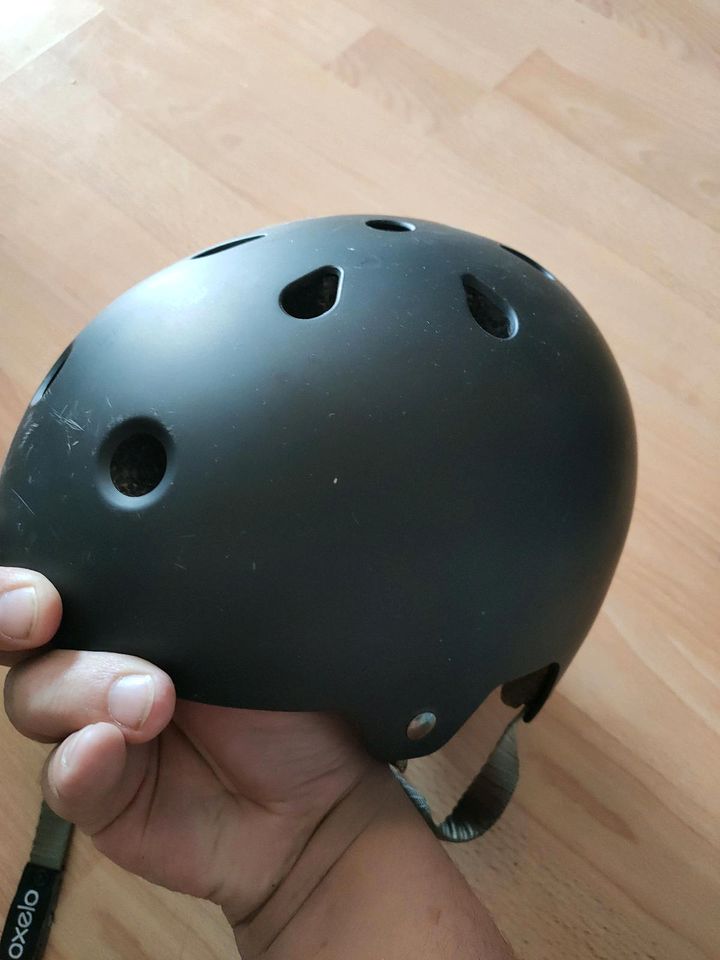 Inlineskate Helm in Borken