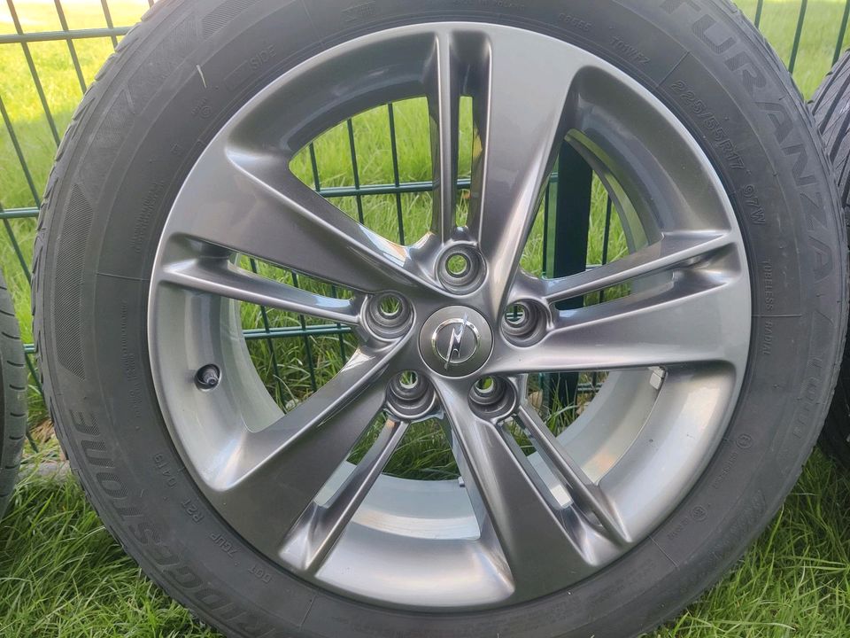 Insignia B Sommerräder 17 Zoll 225/55 R17 in Markt Indersdorf