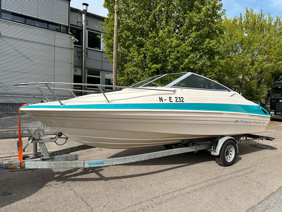 Bayliner Cuddy Capri  2052 in Schwabach