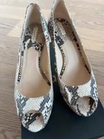 Massimo Dutti Pumps aus Kalbsleder Düsseldorf - Oberkassel Vorschau