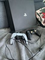 Ps 4 Pro Konsole + 2 Controller Brandenburg - Senftenberg Vorschau