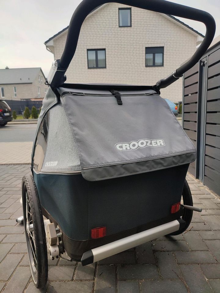 CROOZER Kinderfahrradanhänger Kid Vaaya 2 Graphite blue Zubehör in Wolfsburg