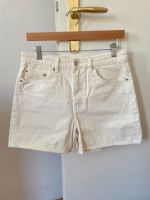 Jeans Shorts arket denim weiß white 27 Jeansshorts Friedrichshain-Kreuzberg - Kreuzberg Vorschau