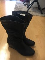 Damen Schuhe Stiefel mit Keilabsatz, Gr. 40 Bayern - Mötzing Vorschau