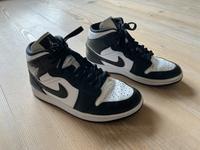 Nike WMNS Air Jordan 1 Mid Sneaker - sehr gut erhalten! Bayern - Amerang Vorschau