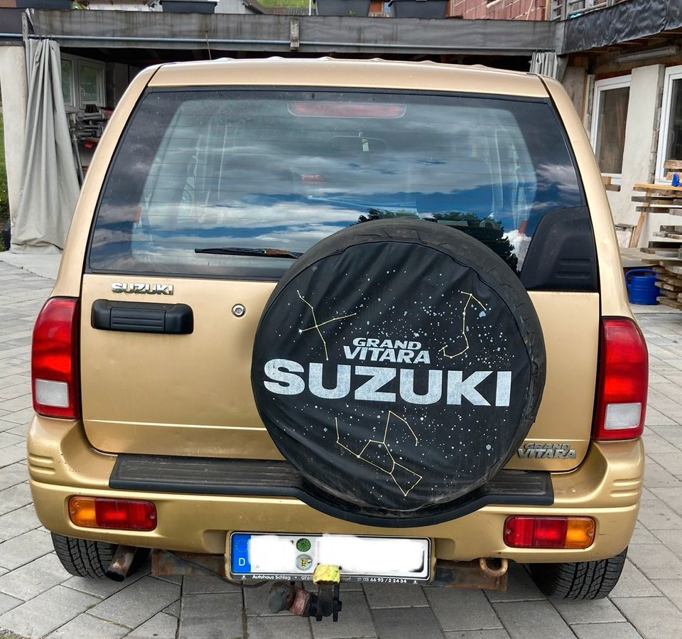 Suzuki Vitara 2.0 Benzin in Bernau