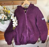 Bonprix Damen Teddyjacke lila Neu! Gr 40/42 Hessen - Weilburg Vorschau