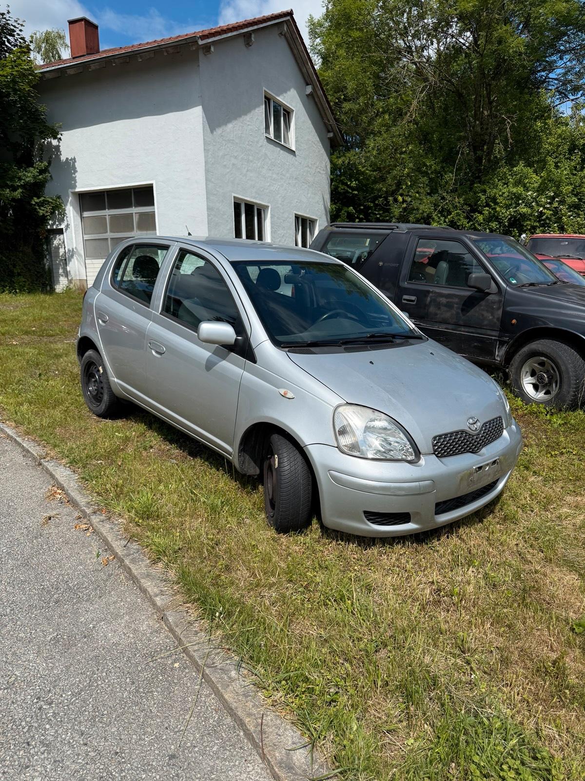 Abbildung des Autos Toyota yaris