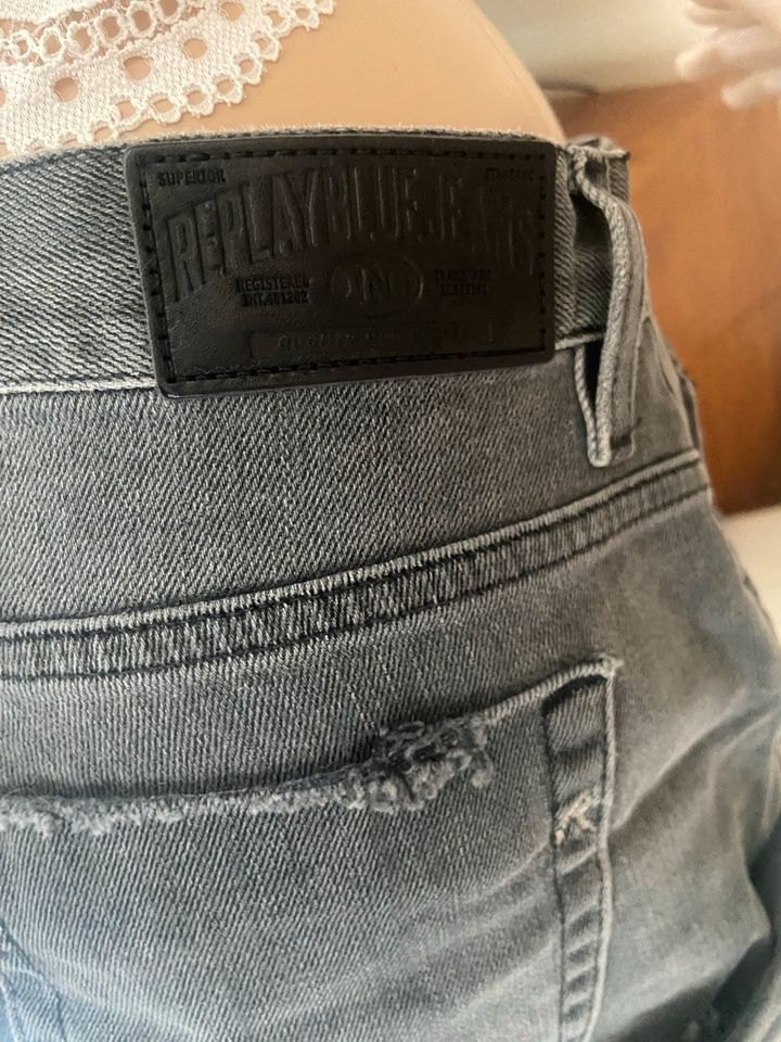 Replay Jeans shorts W27 neu mit Etikett in Leipzig