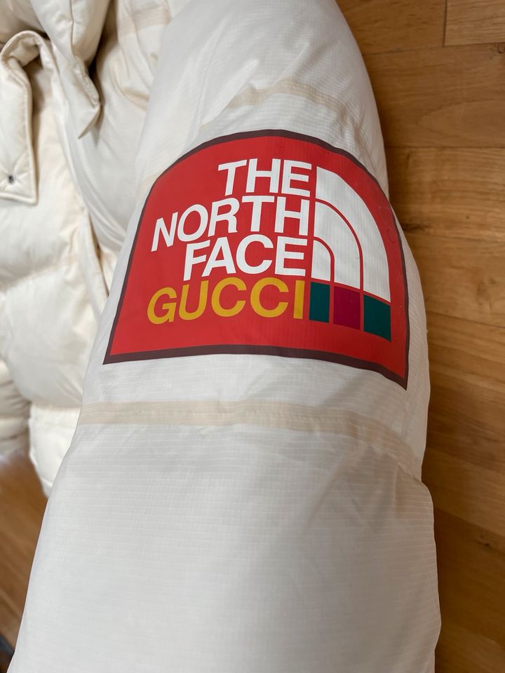 The North Face Gucci Daunenjacke Parka Gr. S NEU in Berlin