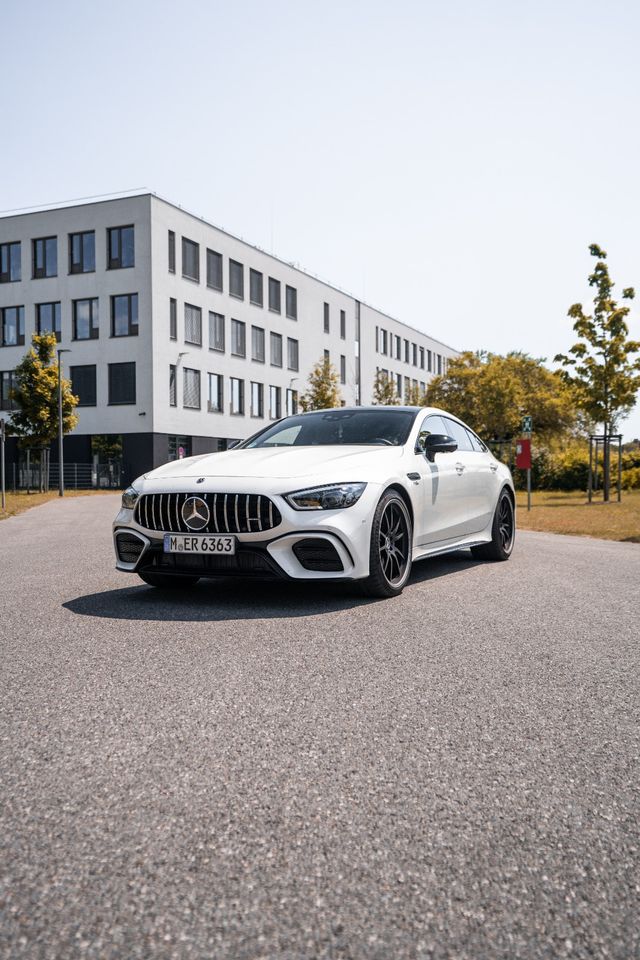 Mercedes AMG Gt 4 Mieten Mietwagen Sportwagen ohne Kreditkarte in München