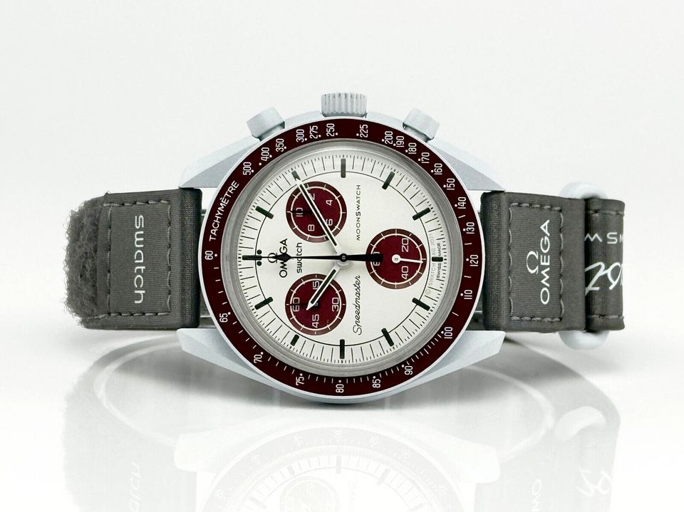 Omega x Swatch Speedmaster MoonSwatch Mission to Pluto 42mm Uhr in Bremen