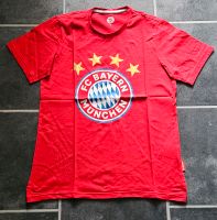 FC Bayern München T-Shirt "Neuwertig" Sachsen-Anhalt - Jeßnitz Vorschau