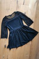 Schwarzes, kurzes Kleid mit Loch-Spitze (Gr.M von Vila) Bayern - Miesbach Vorschau