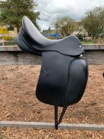 Prestige Top Dressage Dressursattel 17“ KW 33 Baden-Württemberg - St. Georgen Vorschau