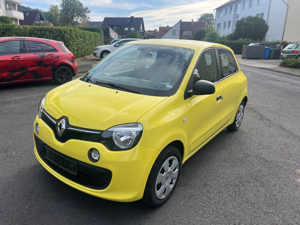 Renault Twingo Life Klima in Bovenden