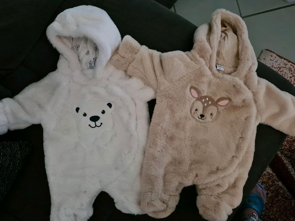 Süße Winteroveralls Baby in Lachendorf