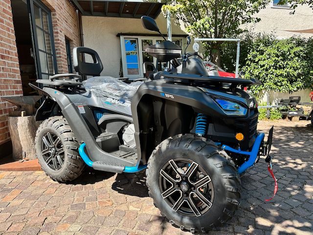 Quad ATV SEGWAY Snarler 600GL-D AT6 L in Dorfen