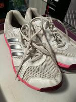 Adidas Turnschuhe, Laufschuhe, Gr. 38, Weiß / Pink Schwachhausen - Neu Schwachhausen Vorschau