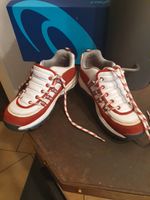 Skechers Freizeit-, Turnschuhe Gr. 38/39  UK 5 rot weiß Brandenburg - Schollene Vorschau