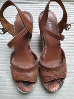 Sandalen s.Oliver Gr. 40 braun Bayern - Bruckmühl Vorschau