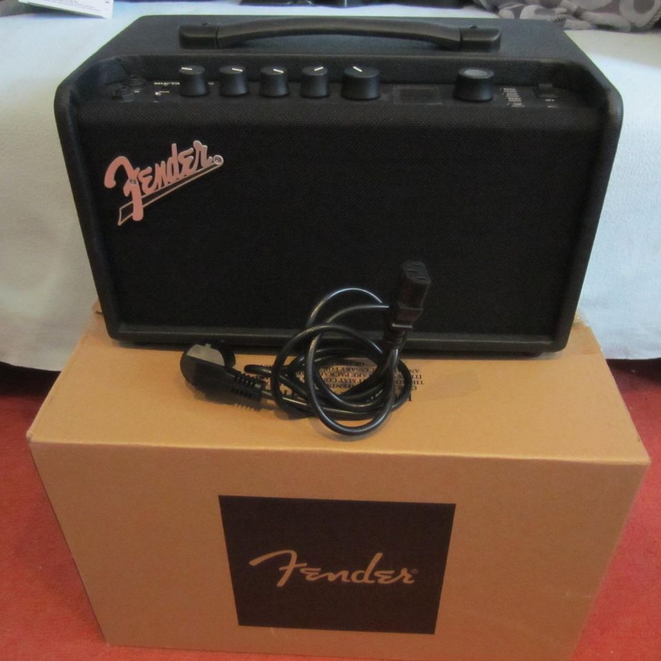 Fender Mustang LT40S Modelling Combo Amp inkl. Versand in Marl