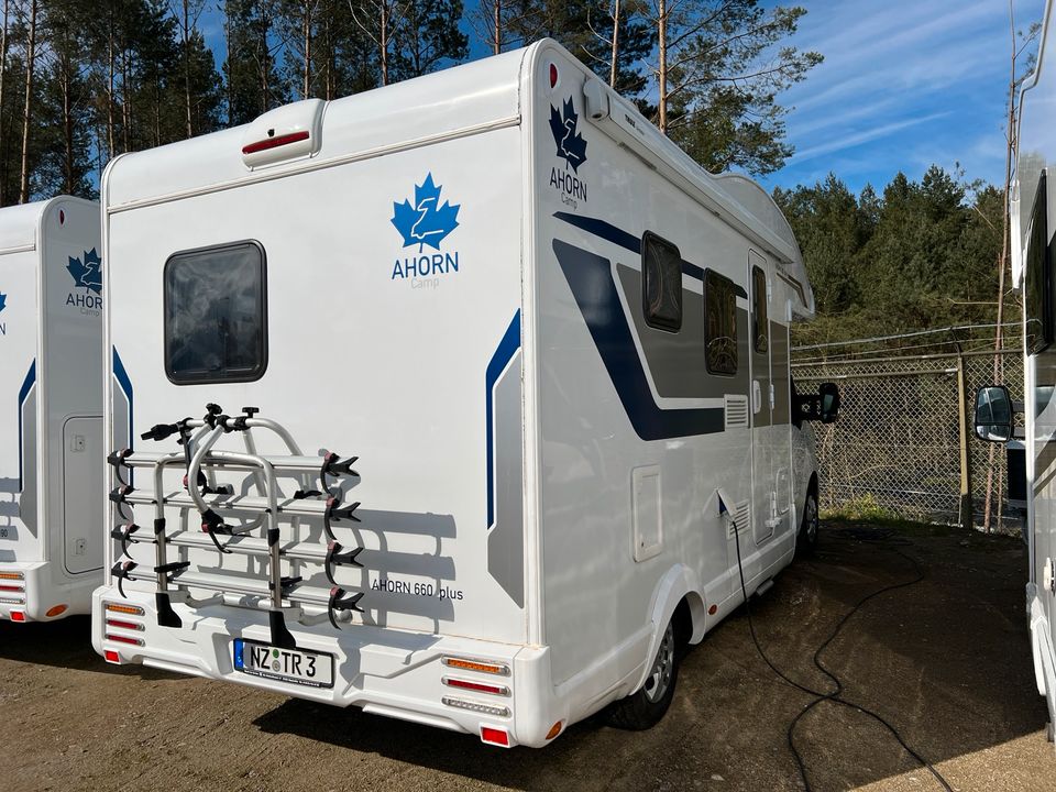 Wohnmobil Ahorn Camp T 660 Teilintegriert für bis zu 6 Personen in Neustrelitz