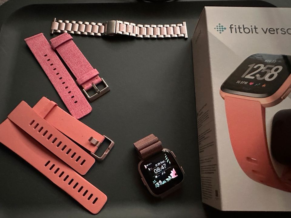 Fitbit Versa in Leverkusen