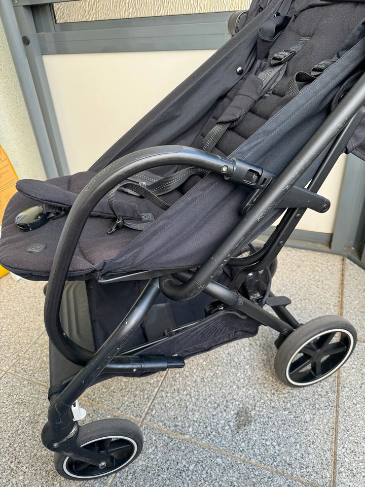 Kinderwagen Cybex Easy S+2 mit Winterfußsack in Lichtenstein