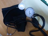 manuelles Blutdruck Messgerät neuwertig Hessen - Rodgau Vorschau