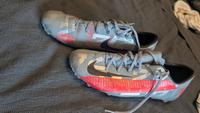 Nike Fußballschuhe Gr. 44 Nordrhein-Westfalen - Niederkassel Vorschau