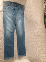 Uniqlo Jeans Slim Straight Männer Berlin - Wilmersdorf Vorschau