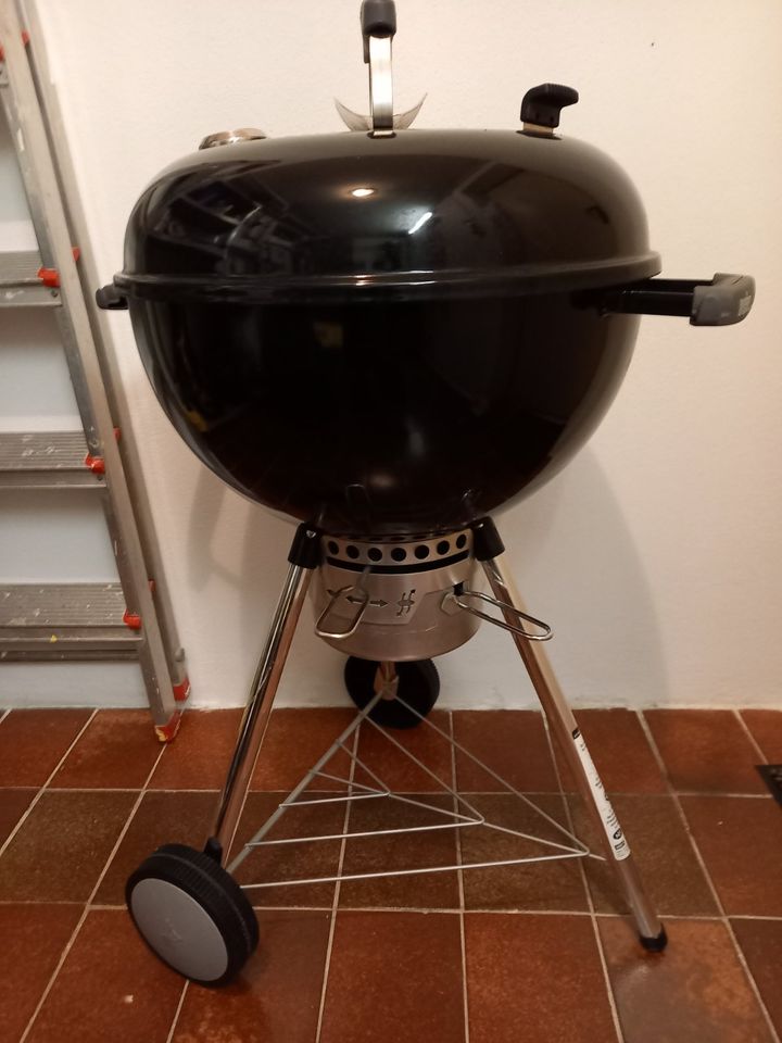 Weber-Holzkohlegrill in Kümmersbruck