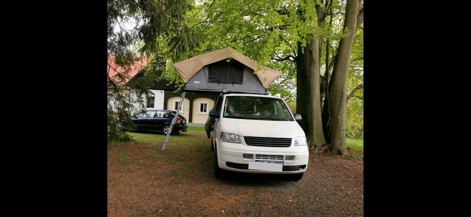 Dachzelt Frontrunner Feather Lite - Mieten Camper Campen Zelt in Kirschau