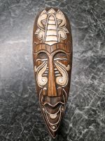 Afrikanische Maske aus Holz / Wanddekoration.  31,5 cm x 10 cm Bayern - Meitingen Vorschau