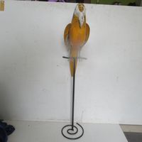 Gelber Metall Papagei /Ara auf Haltestange- sehr dekorativ Baden-Württemberg - Meißenheim Vorschau