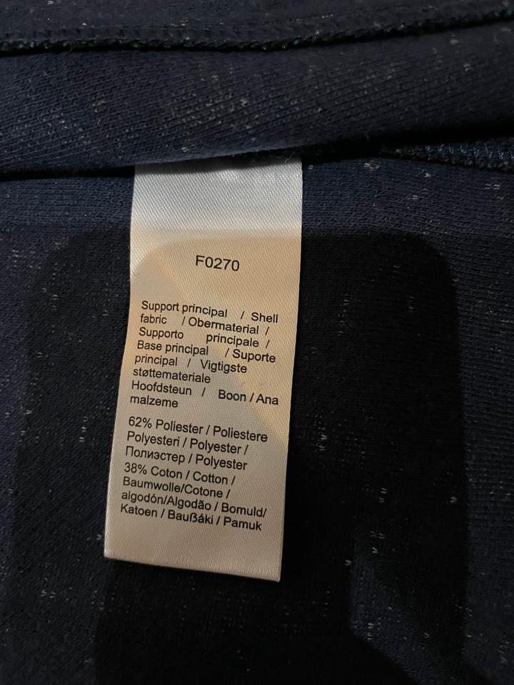 Lacoste Anzug Monogramm Sportanzug neu Pullover Hose in Pocking