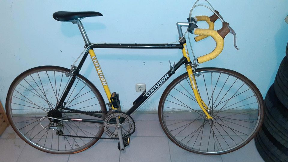 Rennrad Centurion 80/90er Jahre in Finsing