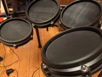 Schlagzeug Elektronisch Alesis Nitro Mesh Kit E-Drums UVP 460,00 Niedersachsen - Wietzen Vorschau