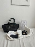 Prada Shopper Tasche Vitello Phenix Nero schwarz/ gold Hessen - Kassel Vorschau